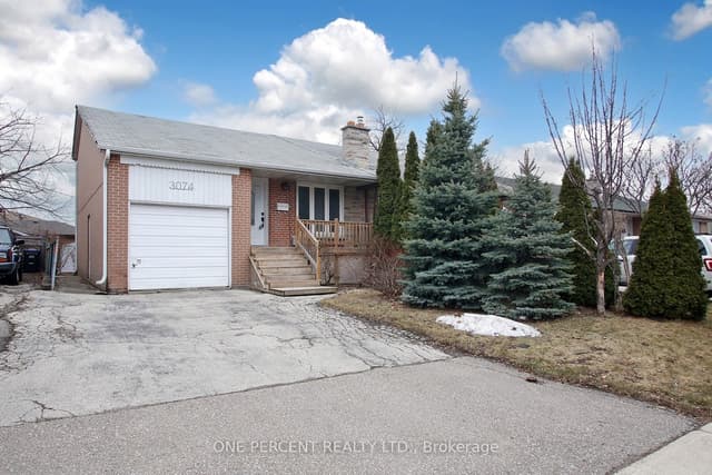 Semi-Detached at 3074 Merritt Avenue, Mississauga, ON L4T 1P2
