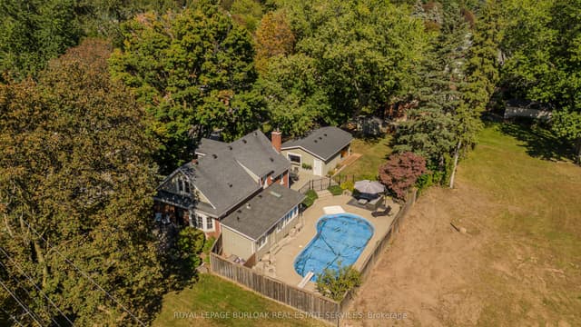 Detached at 911 Lasalle Park Road, Burlington, ON L7T 1M6