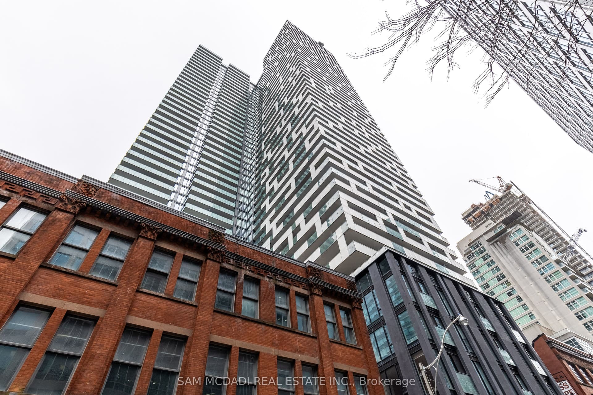 Suite 3608 · Floor 36, Unit 3608 · 20 Lombard St