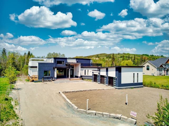 Detached at 9 Rustlewood Avenue, Kawartha Lakes, ON L0A 1A0