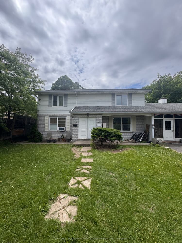 627 Commissioners Road