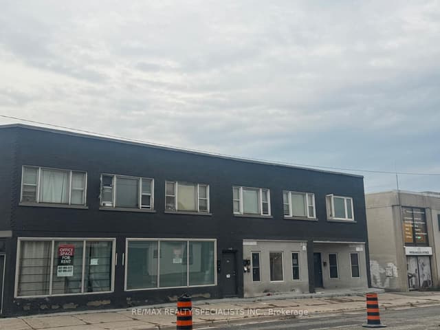 Investment at 451 Simcoe Street, Oshawa, ON L1H 4J7