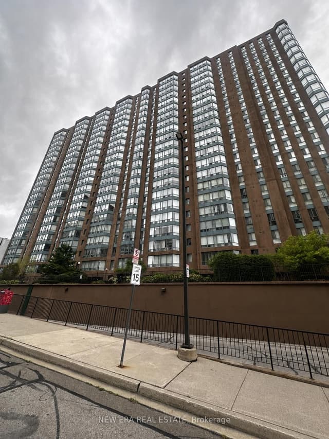 Condo Apartment at 115 Hillcrest Avenue 1912, Mississauga, ON L5B 3Y9