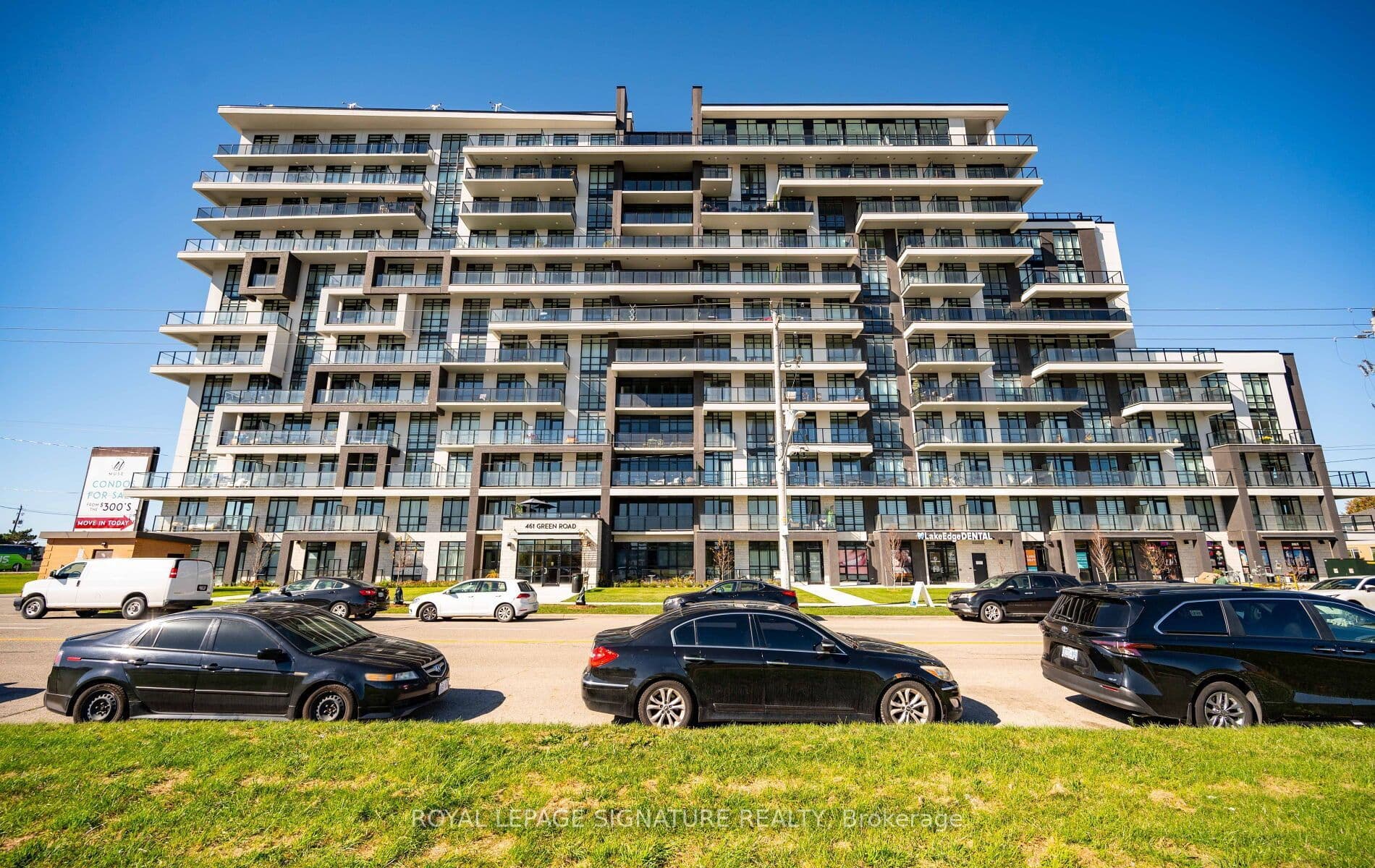 Suite 412 · Floor 4, Unit 412 · 461 Green Rd