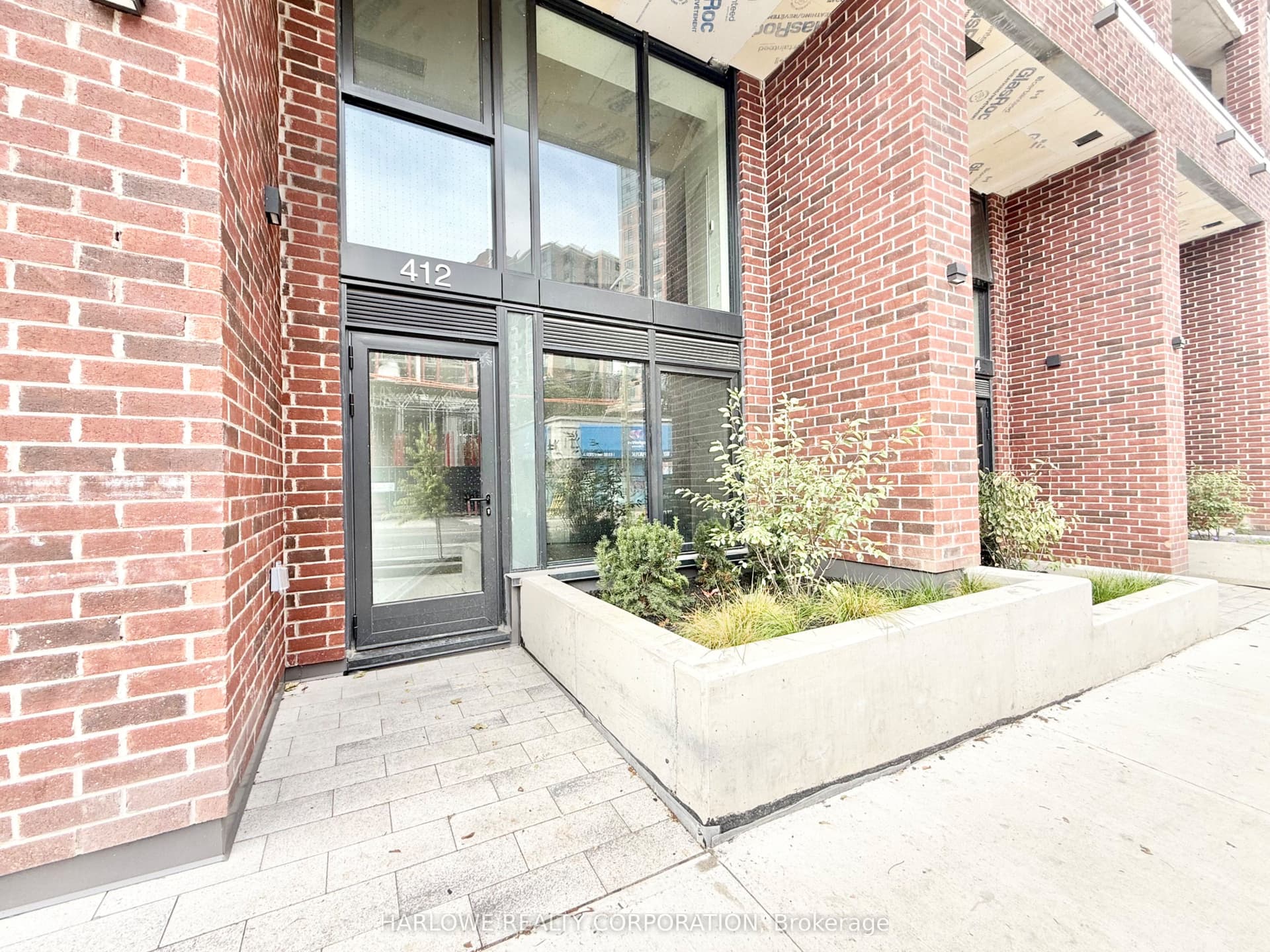 Suite 104 · Floor 1, Unit 104 · 1 Vine Ave