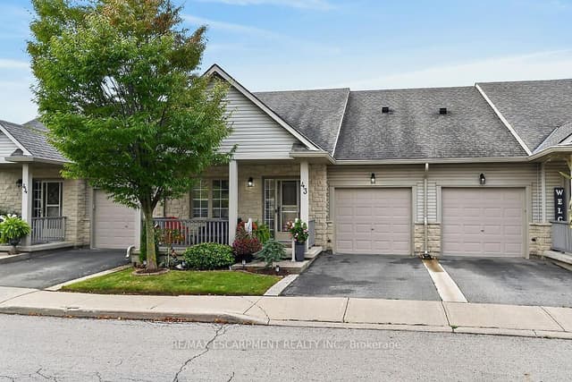 Condo Townhouse at 34 SOUTHBROOK Drive 43, Hamilton, ON L0R 1C0