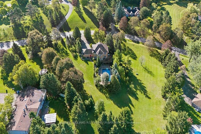 Detached at 64 Elderberry Trail, Aurora, ON L4G 6X1