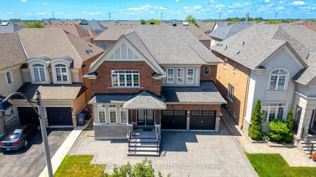Detached at 64 Scotchmere Crescent, Brampton, ON L6P 3A6