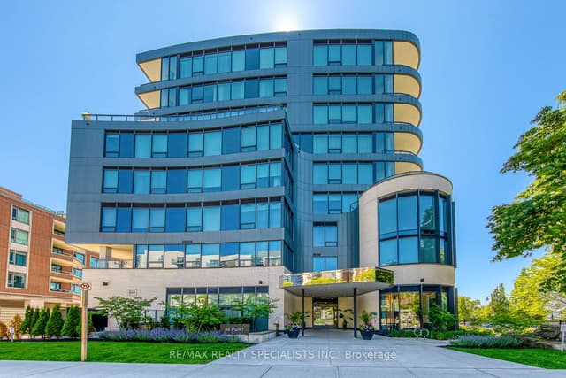 Condo Apartment at 55 Port Street 304, Mississauga, ON L5G 4P3