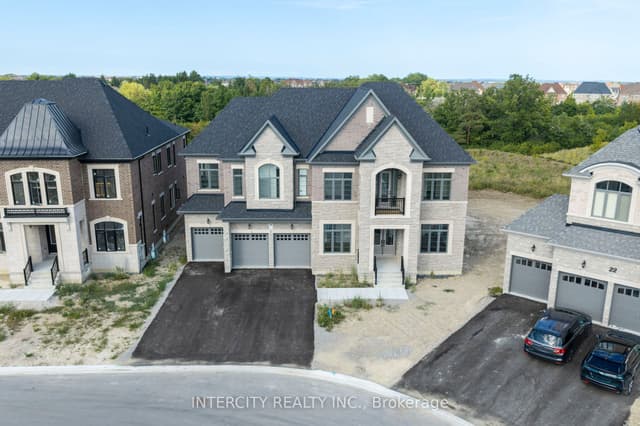 Detached at 20 Gold Bottom Crescent, Brampton, ON L6P 4H8