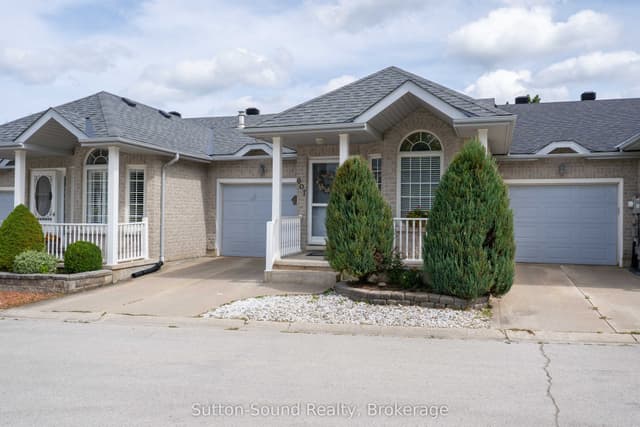 Att/Row/Townhouse at 907 9th A Avenue E, Owen Sound, ON N4K 6Y4