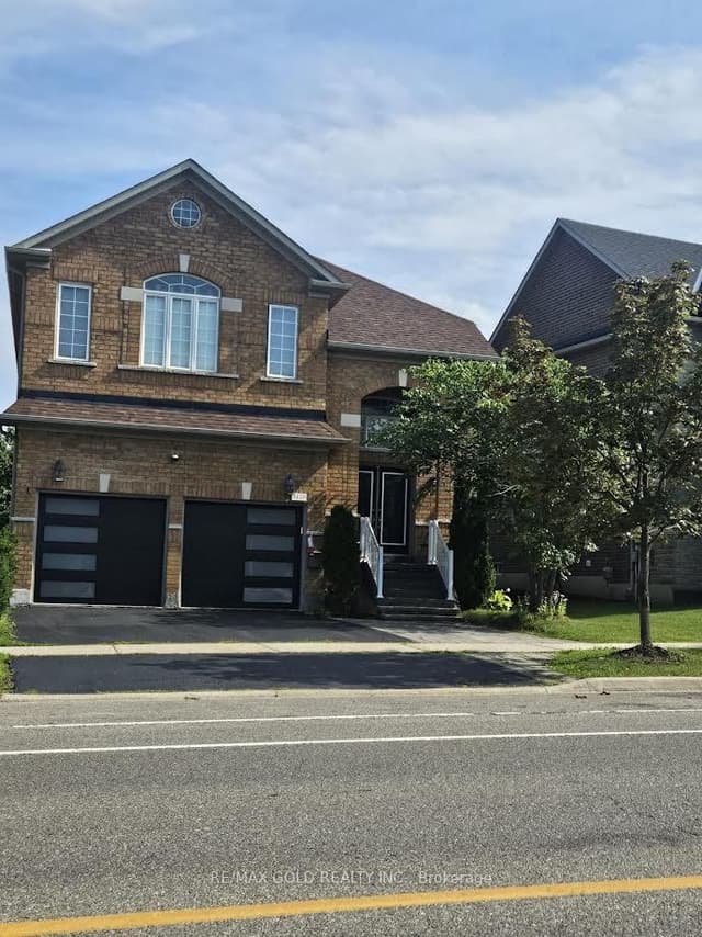 Detached at 3428 Erin Centre Boulevard, Mississauga, ON L5M 8C2