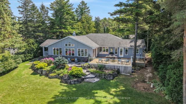 Detached at 1036 River Road E, Wasaga Beach, ON L9Z 2P7