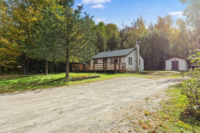 Detached at 597 Rue Lafontaine Road E, Tiny, ON L9M 0S3