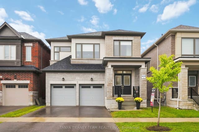 Detached at 29 Vickery Street, Whitby, ON L1P 0L2