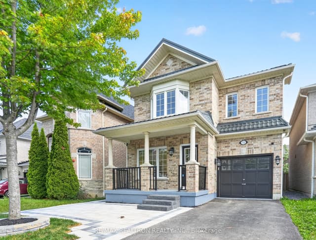 Detached at 32 Whitlock Crescent, Ajax, ON L1Z 2B2