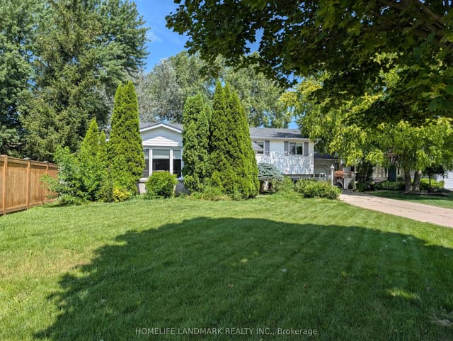 Detached at 3 Pacifico Place, St. Catharines, ON L2S 3N5