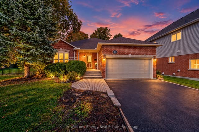 Detached at 16 Amber Court, Scugog, ON L9L 1R7