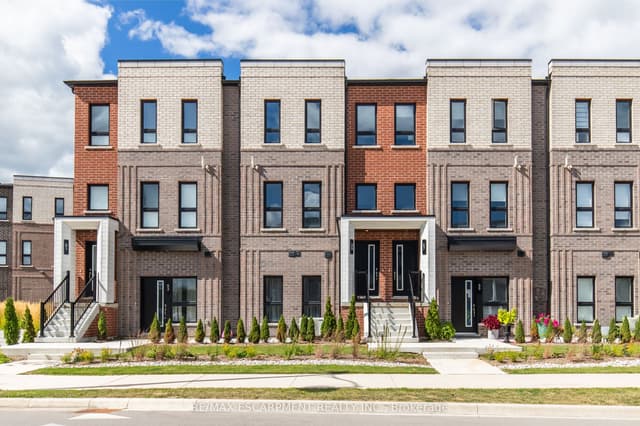 Condo Townhouse at 55 Great Falls Boulevard, Hamilton, ON L8B 2A9