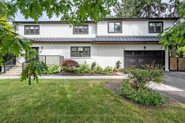 Detached at 59 Fairwood Place E, Burlington, ON L7T 2B7