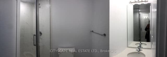 Condo Apartment at 2433 Dufferin Street 615, Toronto, ON M6E 3T3, Toronto W04