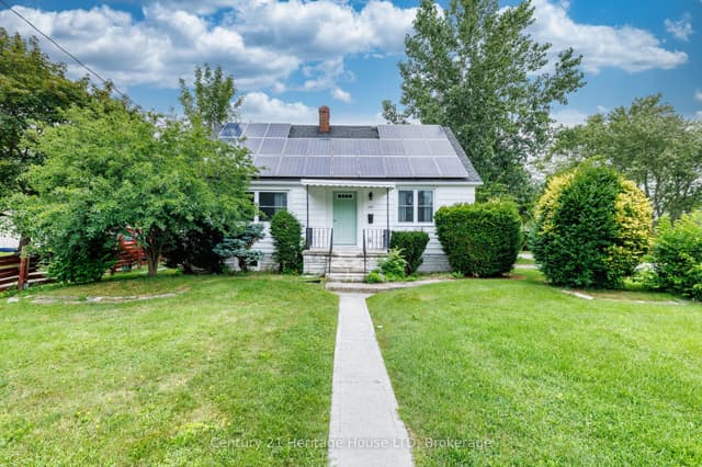 Detached at 197 Murray Street, Fort Erie, ON L2A 2B7
