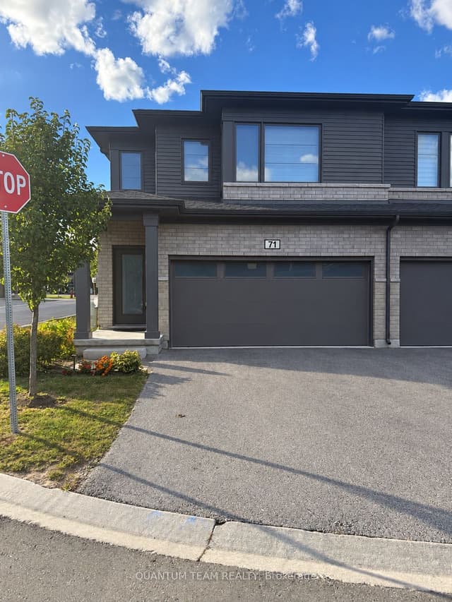 Condo Townhouse at 4552 Portage Road 71, Niagara Falls, ON L2E 6A8