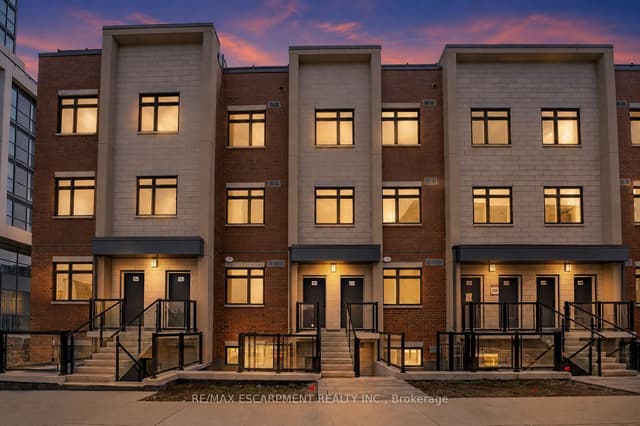 Condo Townhouse at 1075 Douglas McCurdy Common 251, Mississauga, ON L5G 0C6