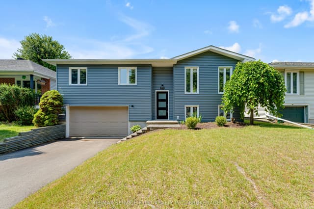 Detached at 19 Heritage Drive, Loyalist, ON K0H 1G0