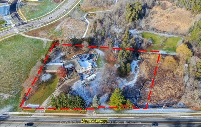 Detached at 358 Maple Avenue, Halton Hills, ON L7G 4S5