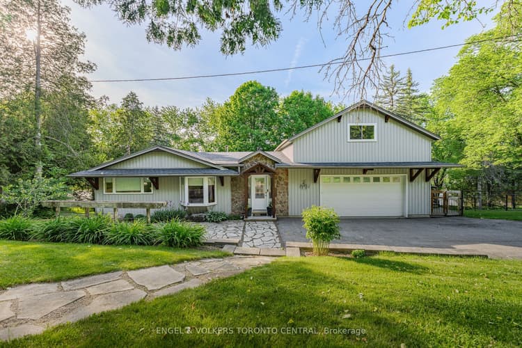 1135 Rivers Edge Drive