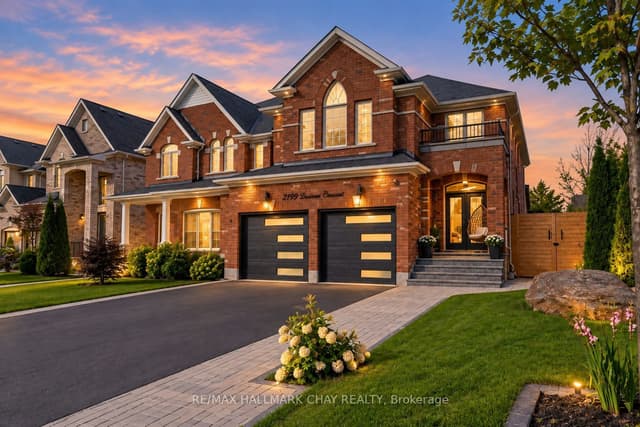 Detached at 2199 Dawson Crescent, Innisfil, ON L9S 0G9