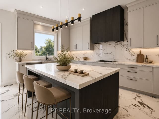 Detached at 7 Richmond Park Drive, Georgina, ON L4P 0H2