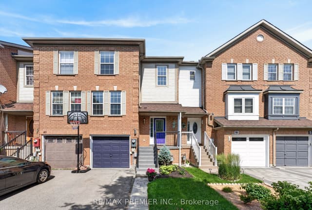 Att/Row/Townhouse at 47 Milloy Place, Aurora, ON L4G 7L2