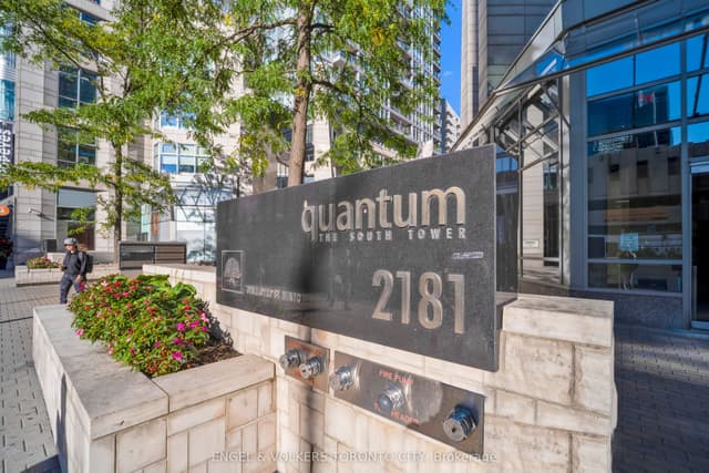 Condo Apartment at 2181 Yonge Street 3402, Toronto, ON M4S 3H7, Toronto C10