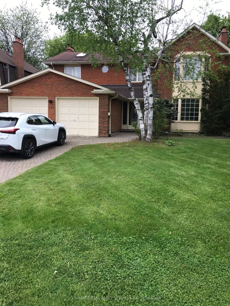 155 Highland Crescent