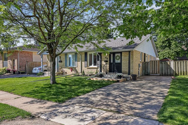 Semi-Detached at 48 Naskapi Street, Woodstock, ON N4T 1G6