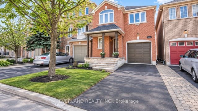 Detached at 249 Yellowood Circle, Vaughan, ON L4J 8L9