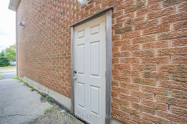 Detached at 5327 Landsborough Avenue Basement, Mississauga, ON L5R 3X1