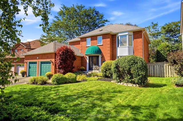 Detached at 41 Bancroft Crescent, Whitby, ON L1R 2J4