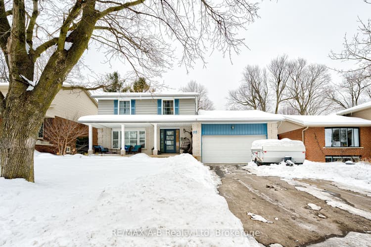 98 Mccarron Crescent