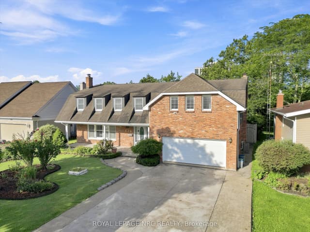 Detached at 46 Adelene Crescent, St. Catharines, ON L2T 3C8