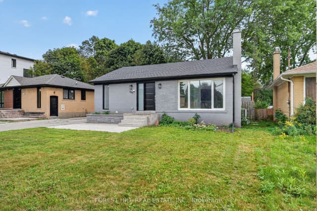 Detached at 286 Palmer Avenue, Richmond Hill, ON L4C 1P3