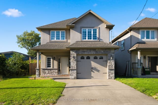 Detached at 17 Lagoon Avenue, Hamilton, ON L8H 7C4