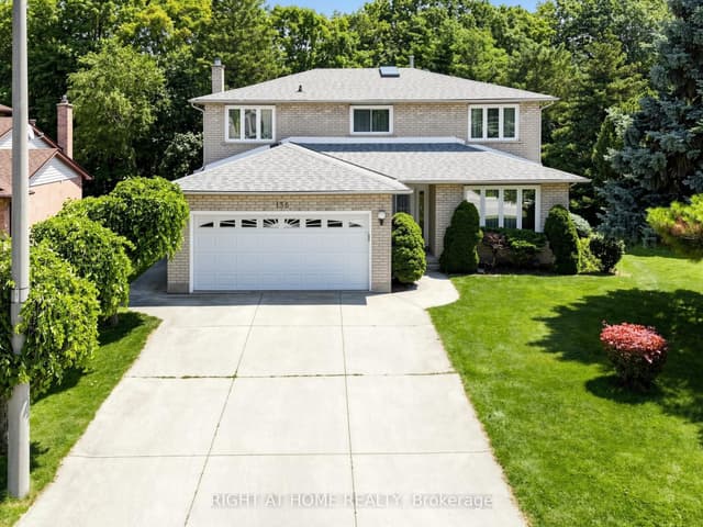 Detached at 138 Strawberry Drive, Hamilton, ON L8E 4R7