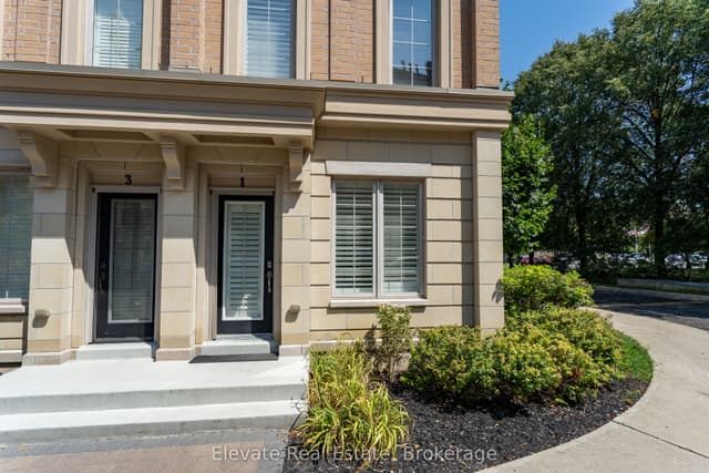 Condo Townhouse at 1 Hargrave Lane 1, Toronto, ON M4N 0A4, Toronto C12