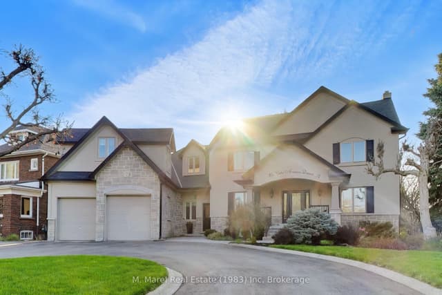 Detached at 73 Lake Avenue Drive, Hamilton, ON L8G 1X7