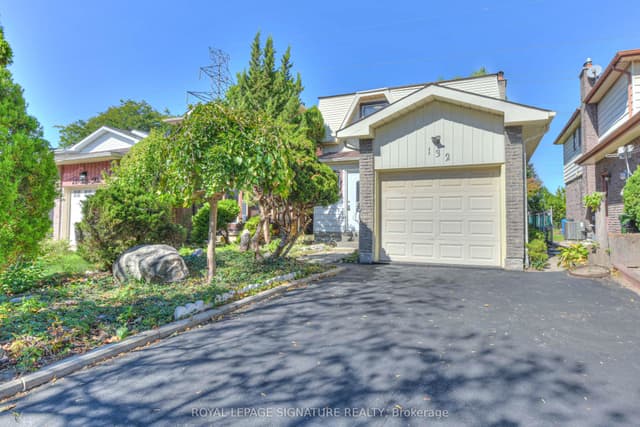 Detached at 132 Valdor Drive, Toronto, ON M1V 1R5, Toronto E07