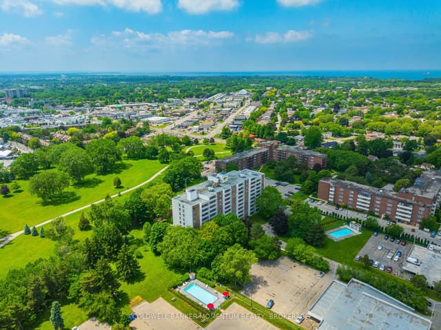 Condo Apartment at 365 Geneva Street 1002, St. Catharines, ON L2N 5S7