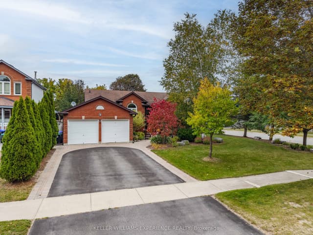 Detached at 9 Edenbridge Drive, Essa, ON L3W 0K6
